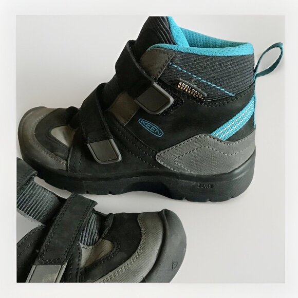 Keen Boots Boys Size 12 Hiking Snow Boots Hook And Loop Closure - Picture 3 of 6